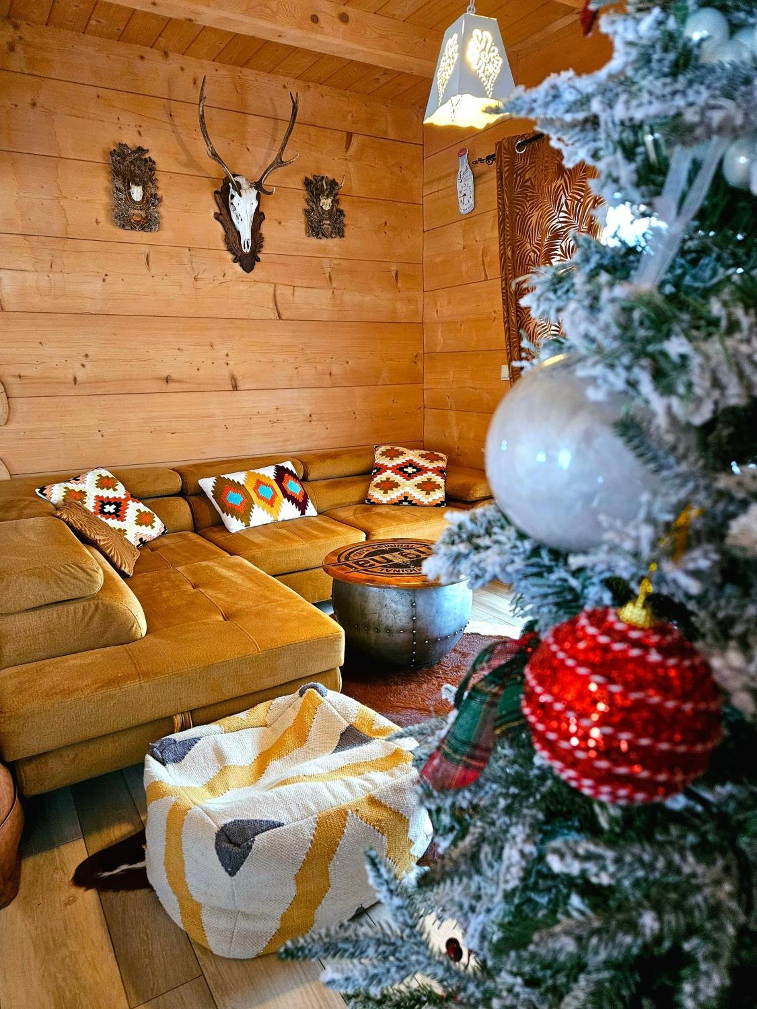 Goralska Chatka 2 Highland Cottage - Split Ac, Jacuzzi, Sauna, Private Parking, Mountains View, Garden, Zakopane Exterior photo